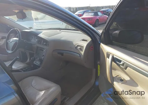 2007 Volvo S60 2.5T из США, поврежденный, VIN YV1RH592972623577